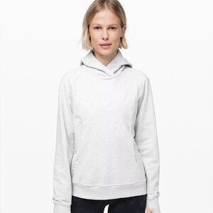 Lululemon Scuba Pullover
Heathered Core Ultra Light Grey